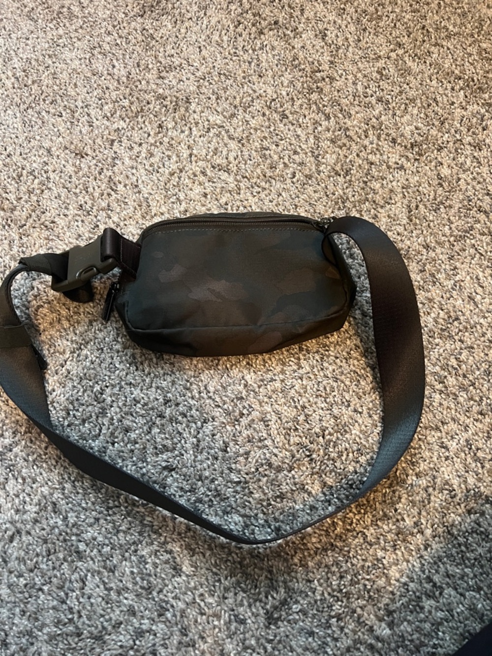 lululemon Camo Belt bag - Picture 2 of 4